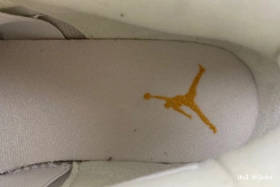 AQ9129- Jordan 4 Retro Bright 3679 454 0711